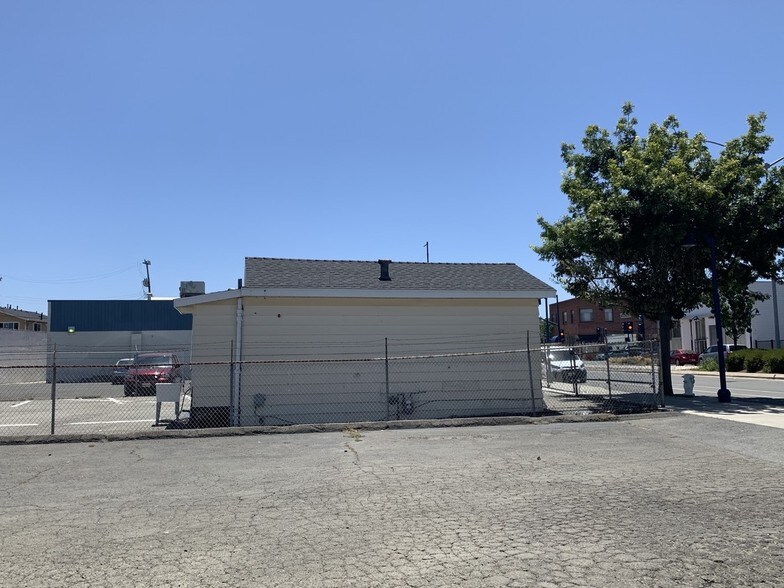 More Photos Of 133 Parker Ave, Rodeo Land For Sale