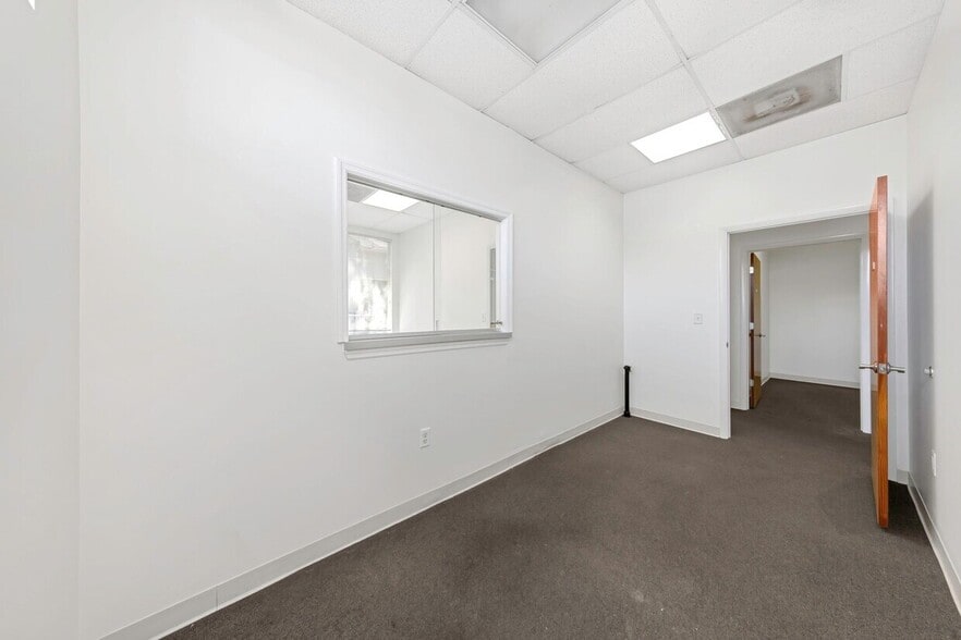 More Photos Of 14517 Bruce B Downs Blvd, Tampa Medical For Lease