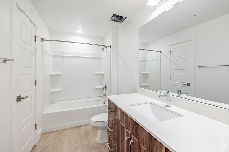 More Photos Of 1925 W North Temple, Salt Lake City Apartments For Lease