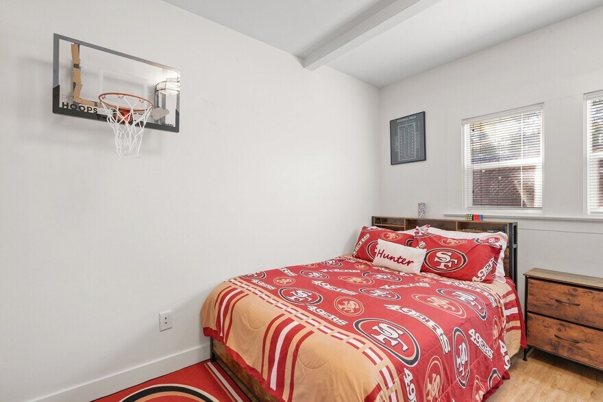 More Photos Of 420 Capitola Road Ext, Santa Cruz Apartments For Sale