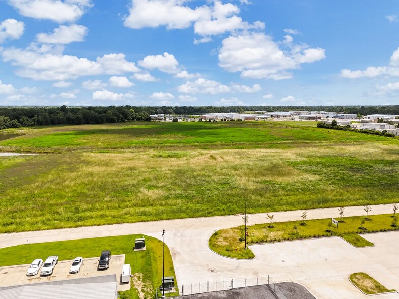 More Photos Of 34414 Terminal Ct, Geismar Distribution For Sale