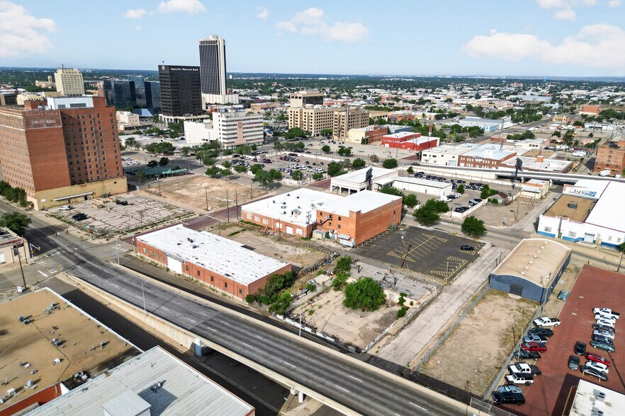 More Photos Of 117 Fillmore St, Amarillo Industrial For Sale