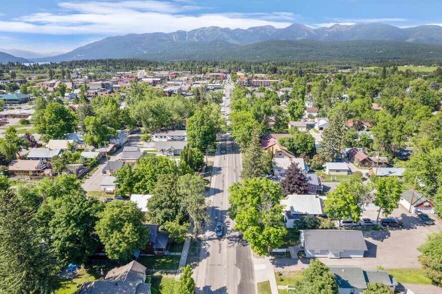 More Photos Of 541 Spokane Ave, Whitefish Office For Sale