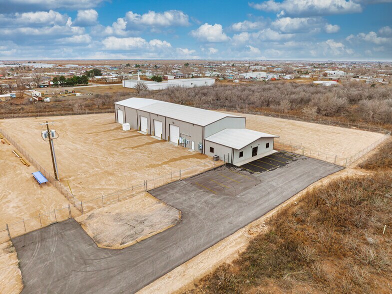Primary Photo Of 3017 W County Road 115, Midland Warehouse For Lease