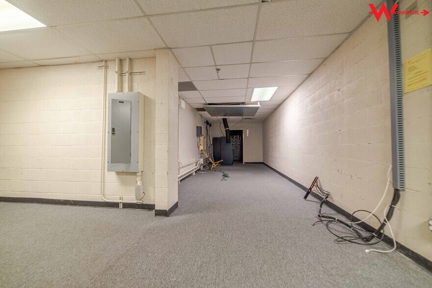 More Photos Of 641 Camino de los Mares, San Clemente Storefront For Lease