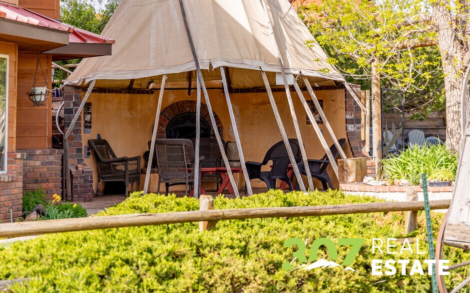 More Photos Of 30 Nielson Trl, Cody Hospitality For Sale