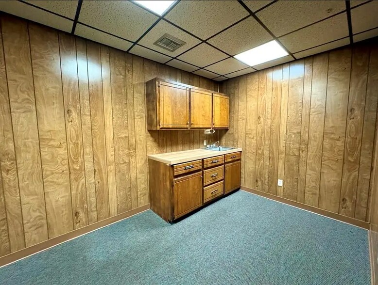 More Photos Of 506-508 W Chickasha Ave, Chickasha Office Residential For Sale