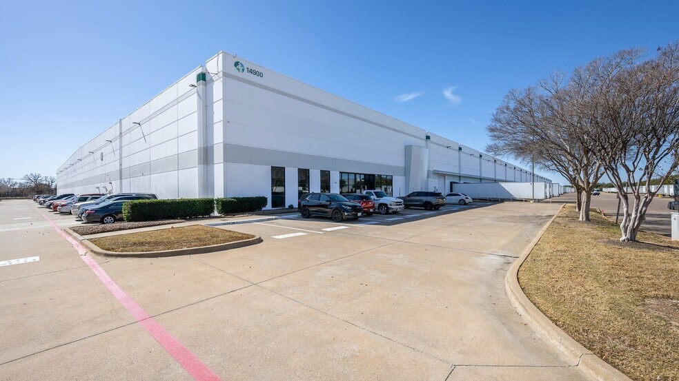 Primary Photo Of 14900 Frye Rd, Fort Worth Warehouse For Lease