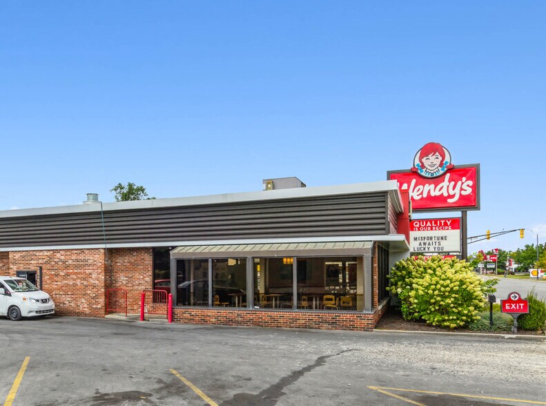 More Photos Of 2501 S Madison St, Muncie Fast Food For Sale