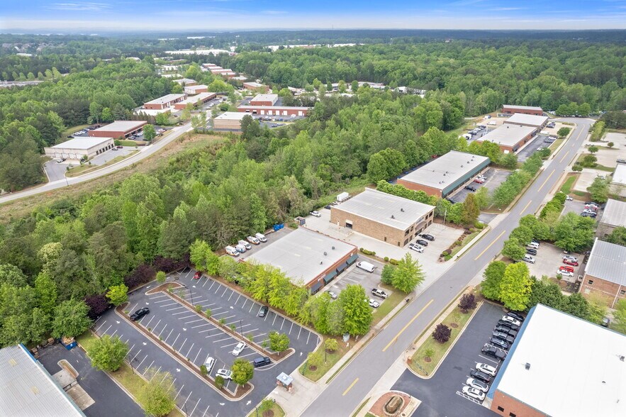 More Photos Of 5322 Palmero Ct, Buford Light Distribution For Lease