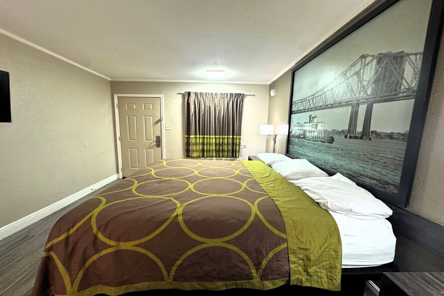 More Photos Of 999 Cooper Rd, Picayune Hotel For Sale