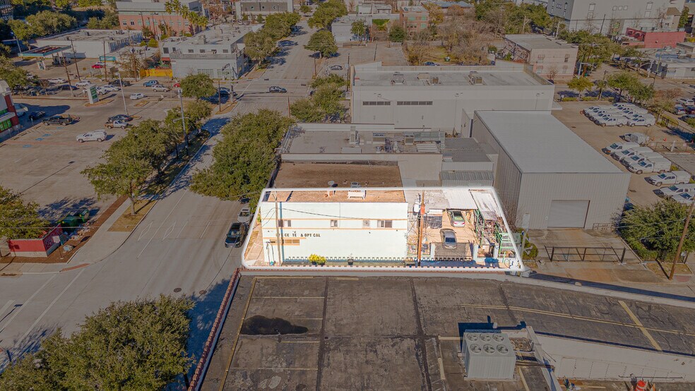 More Photos Of 3221 Fannin St, Houston Medical For Lease