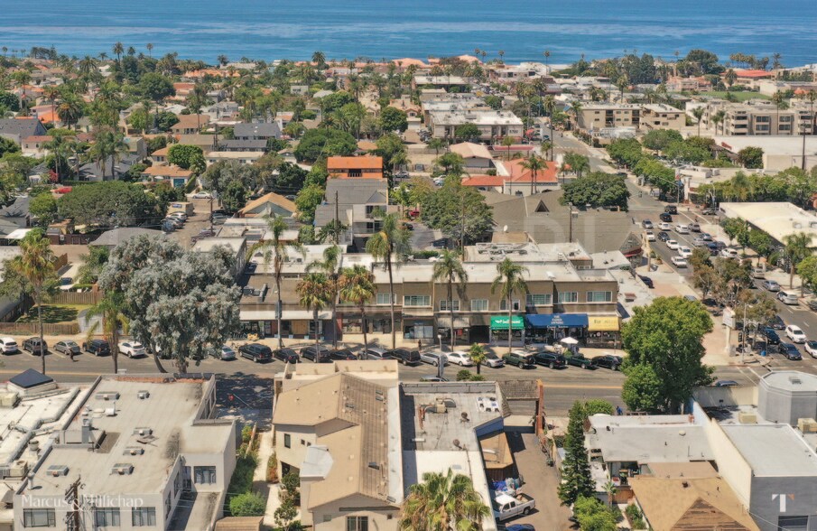 More Photos Of 7444-7470 Girard Ave, La Jolla Storefront Retail Office For Lease