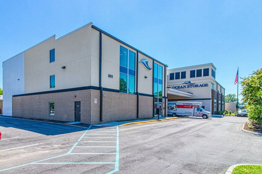 Primary Photo Of 801 W Little Creek Rd, Norfolk Self Storage For Lease