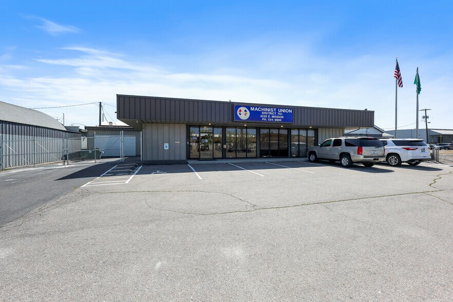 More Photos Of 4226 E Mission Ave, Spokane Loft Creative Space For Sale