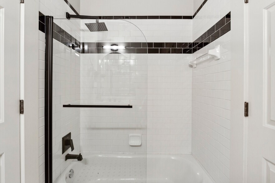 More Photos Of 560 Morgan St NE, Atlanta Apartments For Sale