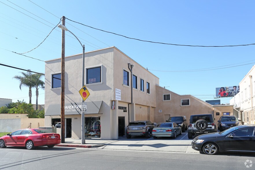 More Photos Of 8300-8302 W 3rd St, Los Angeles Storefront For Sale