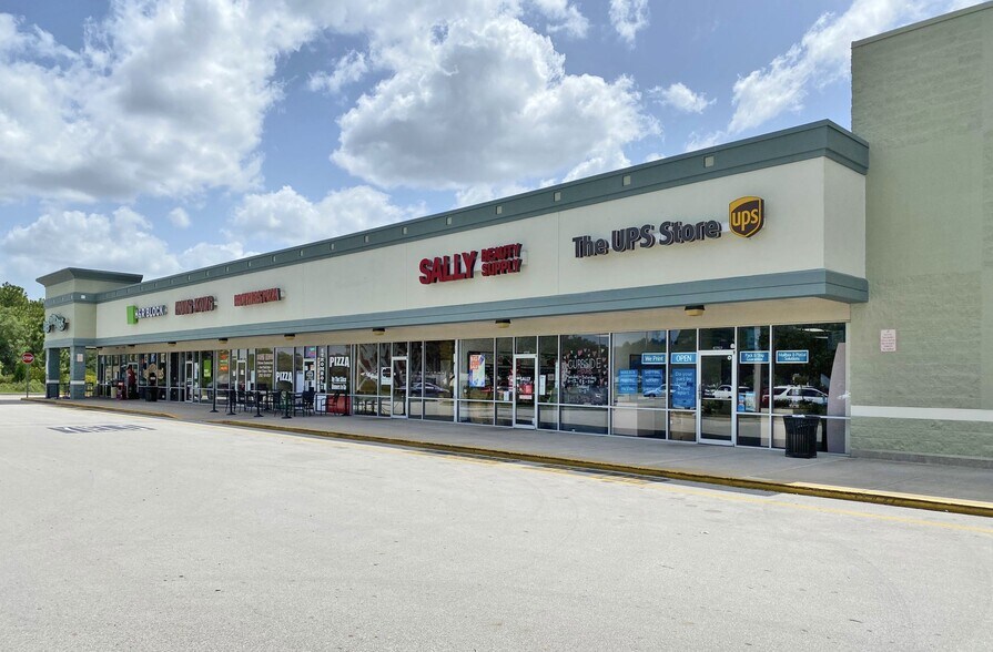 More Photos Of 6750-6760 W Gulf to Lake Hwy, Crystal River General Retail For Lease