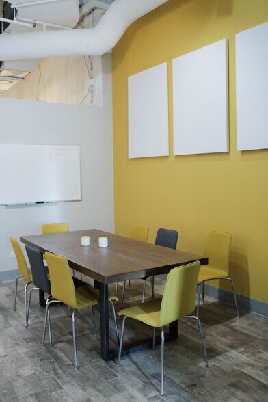 More Photos Of 403 16th St, Denver Office For Sale