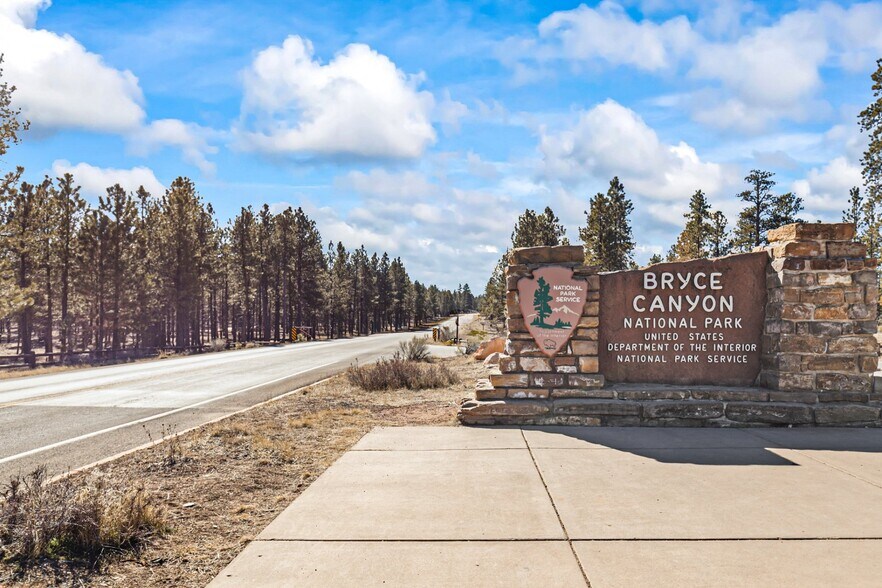 More Photos Of 3695 W Miles Meadow Pky, Bryce Canyon City Land For Sale
