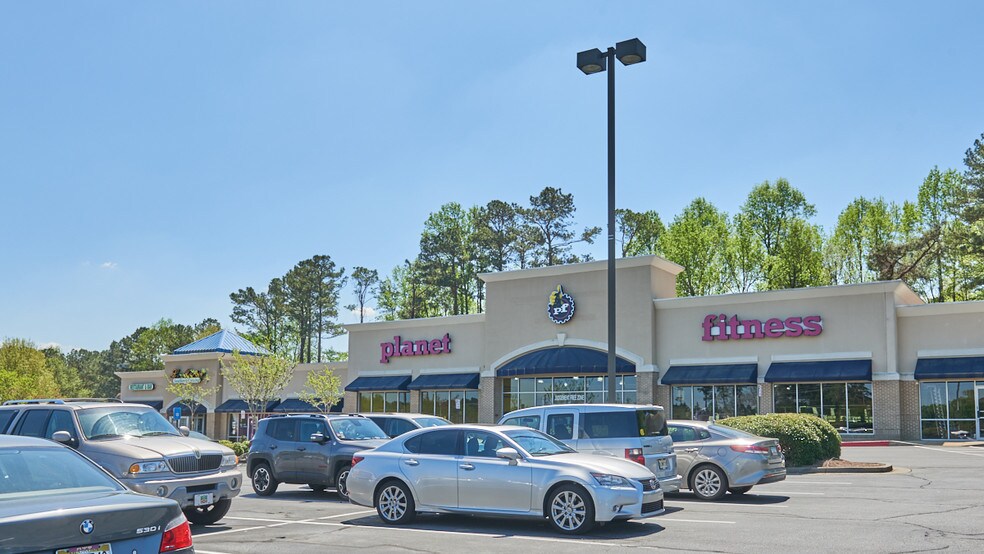 More Photos Of 3221 N Cobb Pky, Kennesaw Unknown For Lease