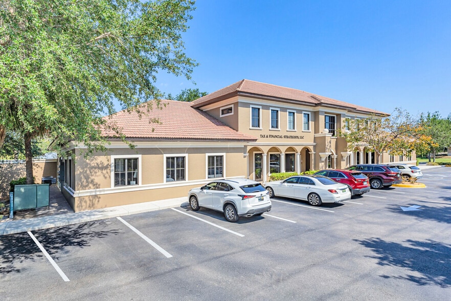 More Photos Of 28089 Vanderbilt Dr, Bonita Springs Office For Lease