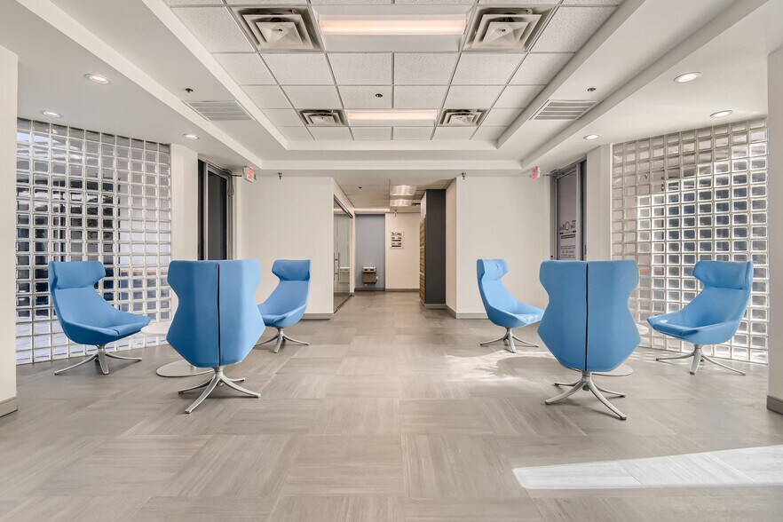 More Photos Of 320-340 E Warm Springs Rd, Las Vegas Unknown For Lease