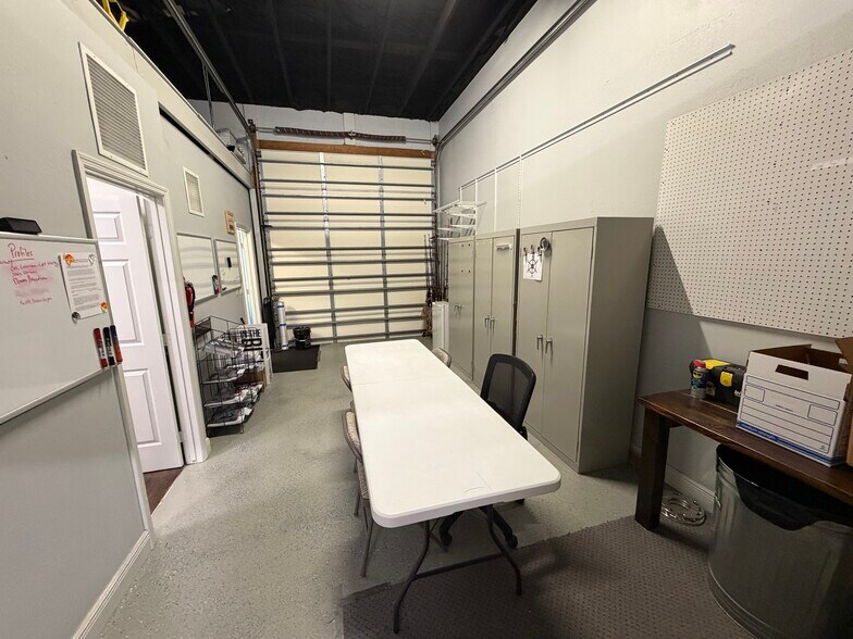 More Photos Of 342 Toney Penna Dr, Jupiter Flex For Lease