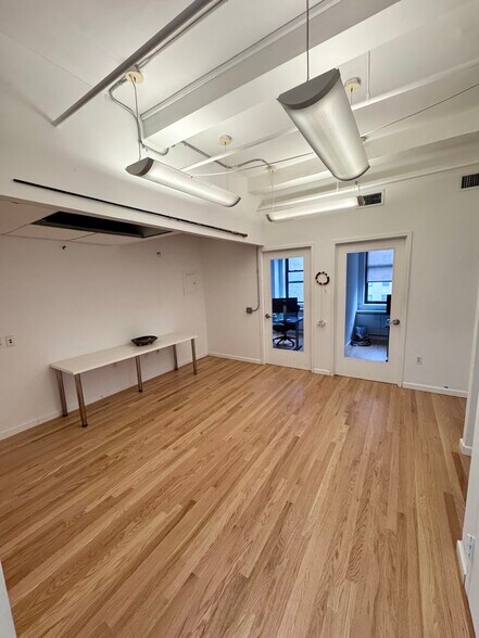 More Photos Of 50 Court St, Brooklyn Office For Lease