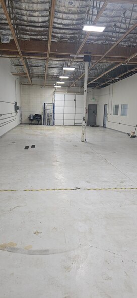 More Photos Of 2529 49th St, Boulder Warehouse For Lease