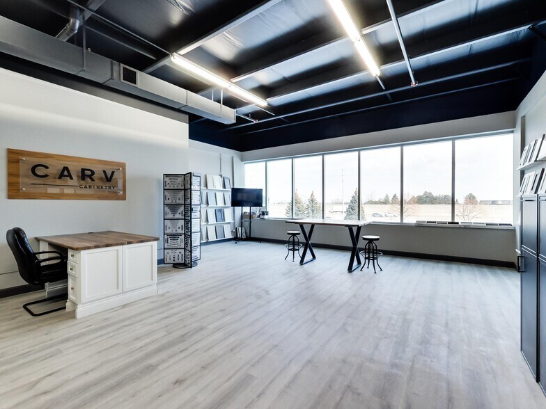 More Photos Of 1100 S Service Rd, Stoney Creek Office For Sale