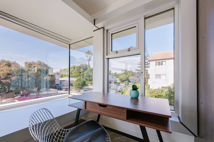 More Photos Of 12770 Caswell Ave, Los Angeles Apartments For Sale