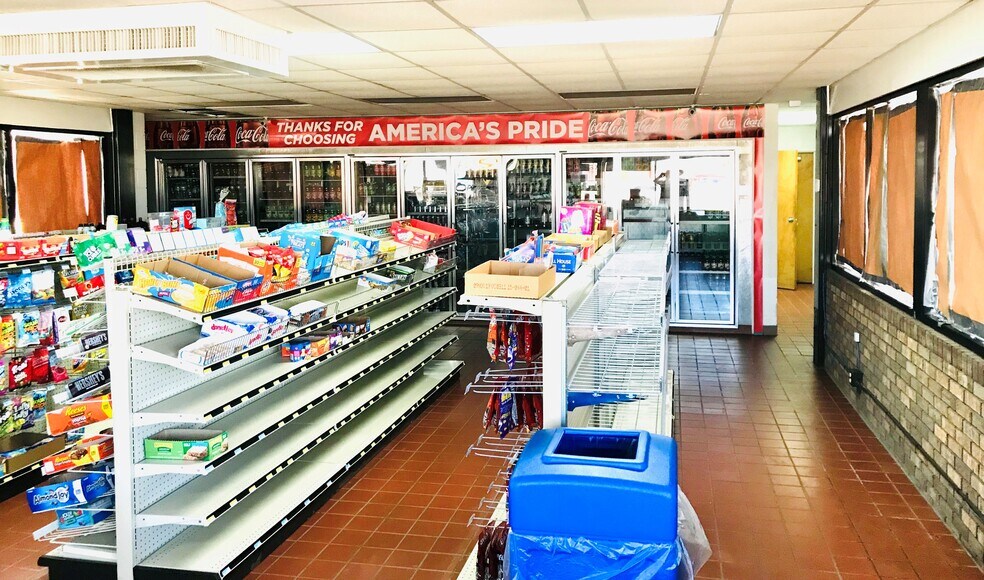 More Photos Of 5670 Atlanta Hwy, Montgomery Convenience Store For Lease