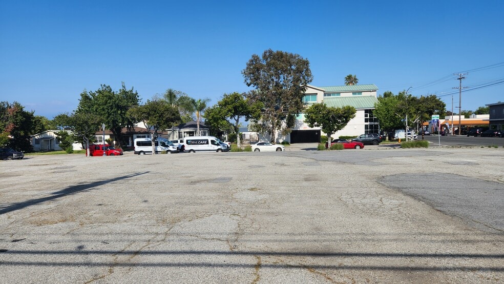 More Photos Of 643 E Wardlow Rd, Long Beach Land For Sale