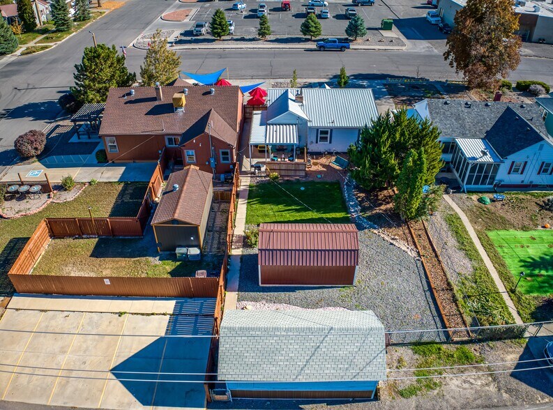 More Photos Of 1047 N 1st St, Montrose Office For Sale