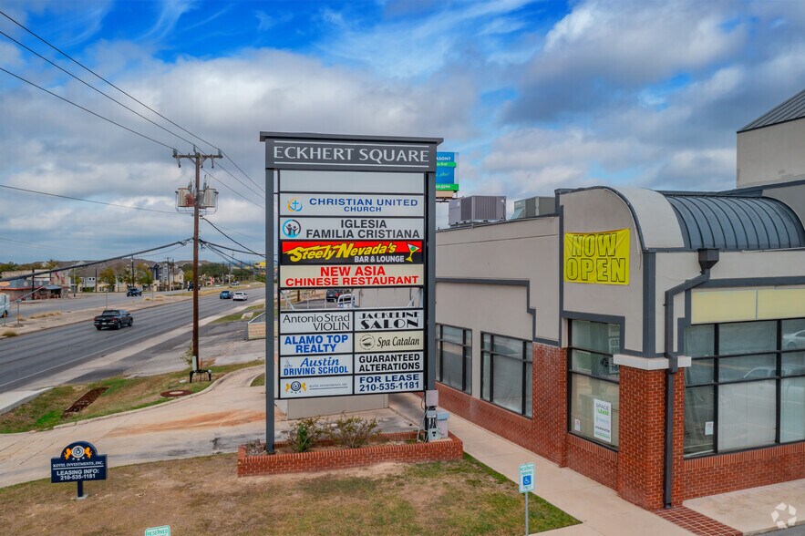 More Photos Of 7530 Bandera Rd, San Antonio Storefront For Lease