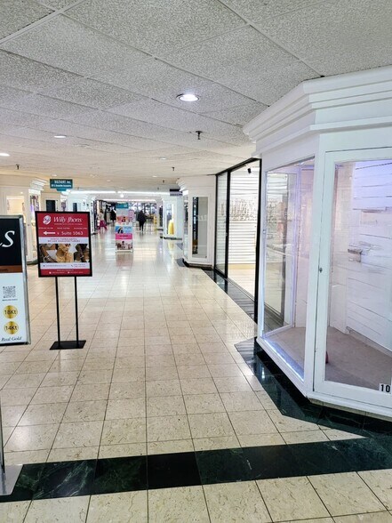 More Photos Of 777 NW 72nd Ave, Miami General Retail For Sale