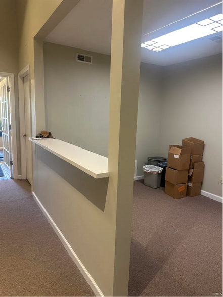 More Photos Of 3101 E Covenanter Dr, Bloomington Apartments For Lease