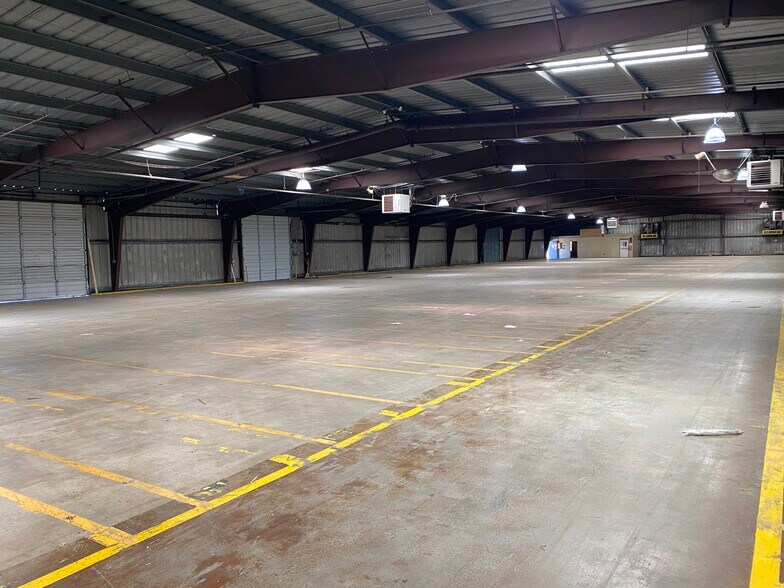 More Photos Of 945 Rice Avenue Ext, Union Manufacturing For Sale