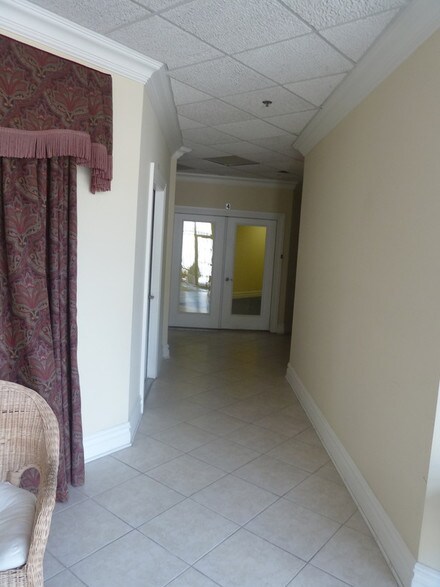 More Photos Of 43 Newburgh Rd, Hackettstown Office For Lease