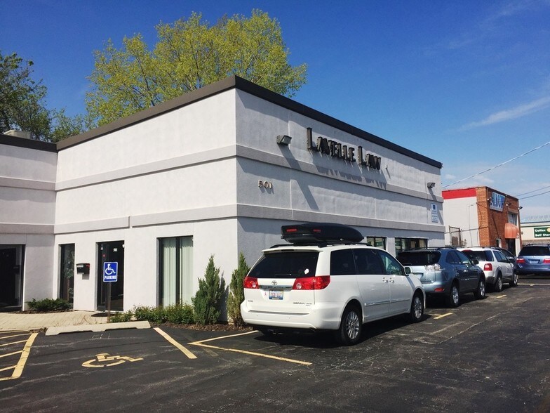 More Photos Of 501 W Colfax St, Palatine Medical For Lease