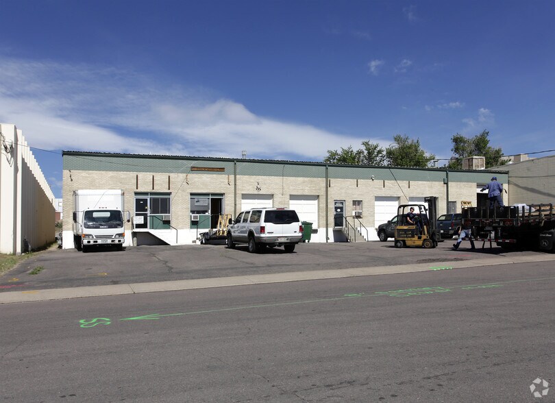 Primary Photo Of 2835-2839 S Raritan St, Englewood Warehouse For Lease