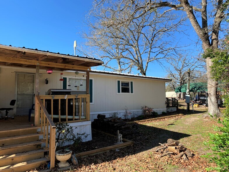 14099 N State Highway 19, Palestine, TX 75803 Manufactured Housing