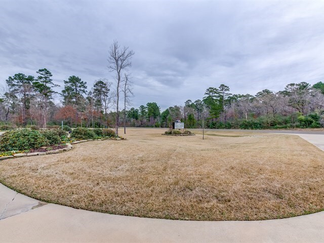 More Photos Of 4304 College Dr, Lufkin Office For Sale