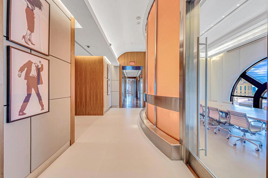 More Photos Of 2020 Ponce De Leon Blvd, Coral Gables Office For Lease