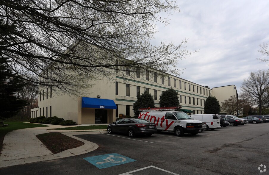 More Photos Of 8101 Sandy Spring Rd, Laurel Office For Lease