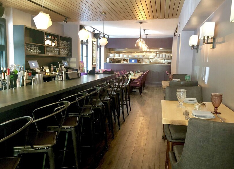 More Photos Of 2227 Pine St, Philadelphia Restaurant For Lease