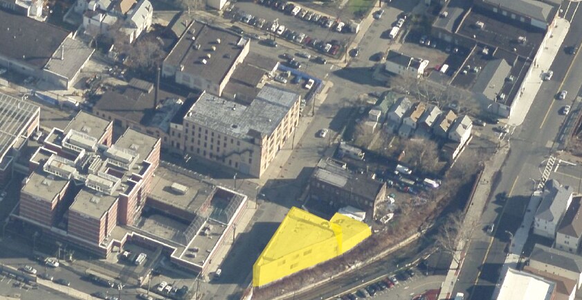 Primary Photo Of 60 Dickerson St, Newark Light Manufacturing For Lease