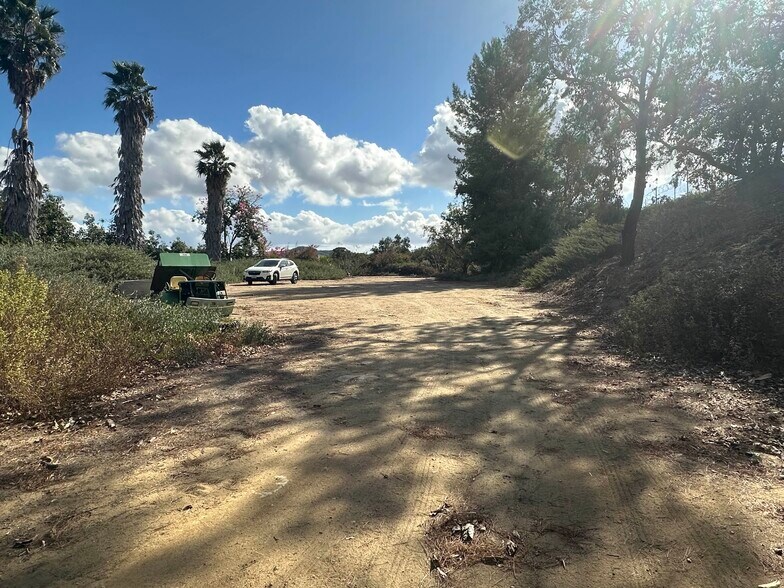 More Photos Of 44605 Via Vaquero, Temecula Land For Sale