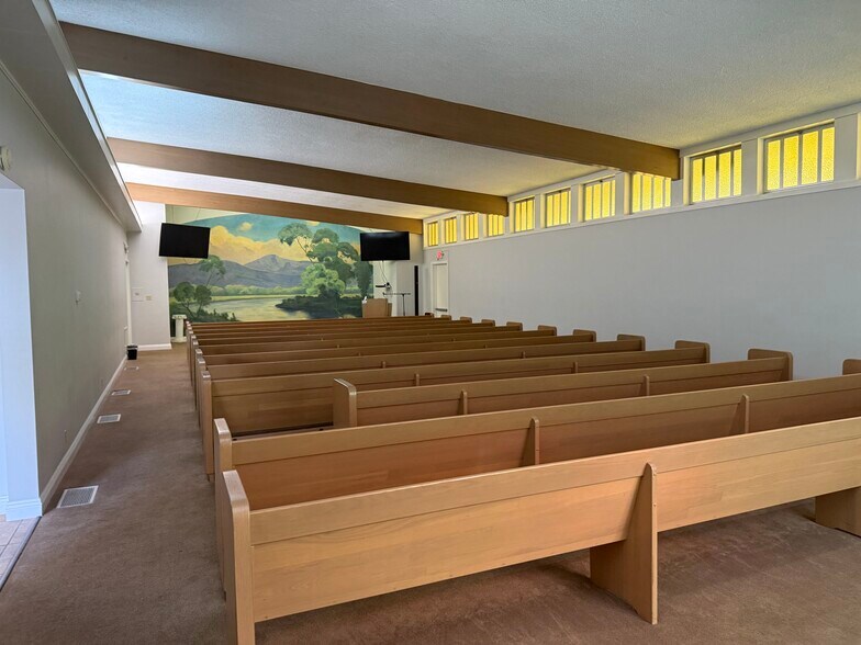 More Photos Of 600 Central Ave, Fillmore Funeral Home For Sale